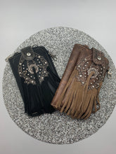 Load image into Gallery viewer, The Chic Wallet** VARIOUS STYLES