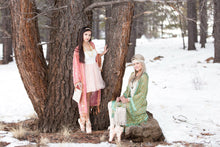 Load image into Gallery viewer, CHIC308