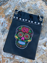 Load image into Gallery viewer, CHIC60