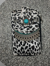 Load image into Gallery viewer, The Chic Wallet** VARIOUS STYLES