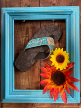 Load image into Gallery viewer, Blingy Flops
