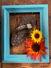 Load image into Gallery viewer, Blingy Flops

