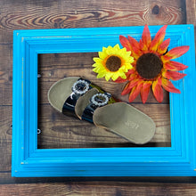 Load image into Gallery viewer, Bling me on
