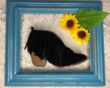 Load image into Gallery viewer, Walk with Carrie
