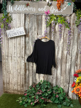 Load image into Gallery viewer, Vocal Swarovski Studded Skull Top
