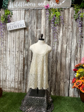 Load image into Gallery viewer, Crème Crochet Laced Tank Top

