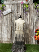 Load image into Gallery viewer, Floral Knitted Crop Tank
