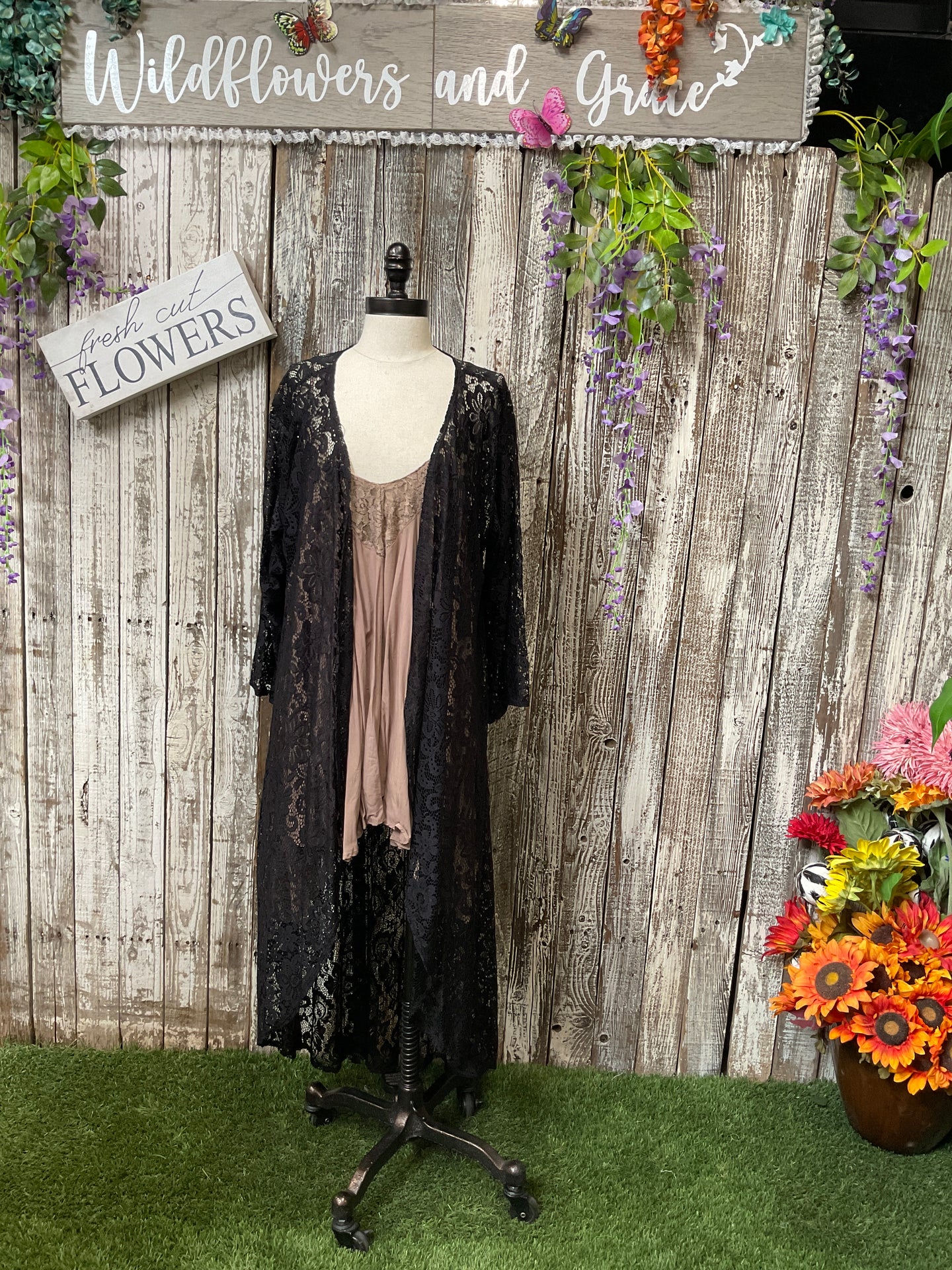 Black All Over Lace Long Kimono