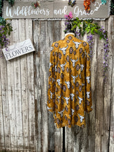 Load image into Gallery viewer, Lucky Bull Cardigan
