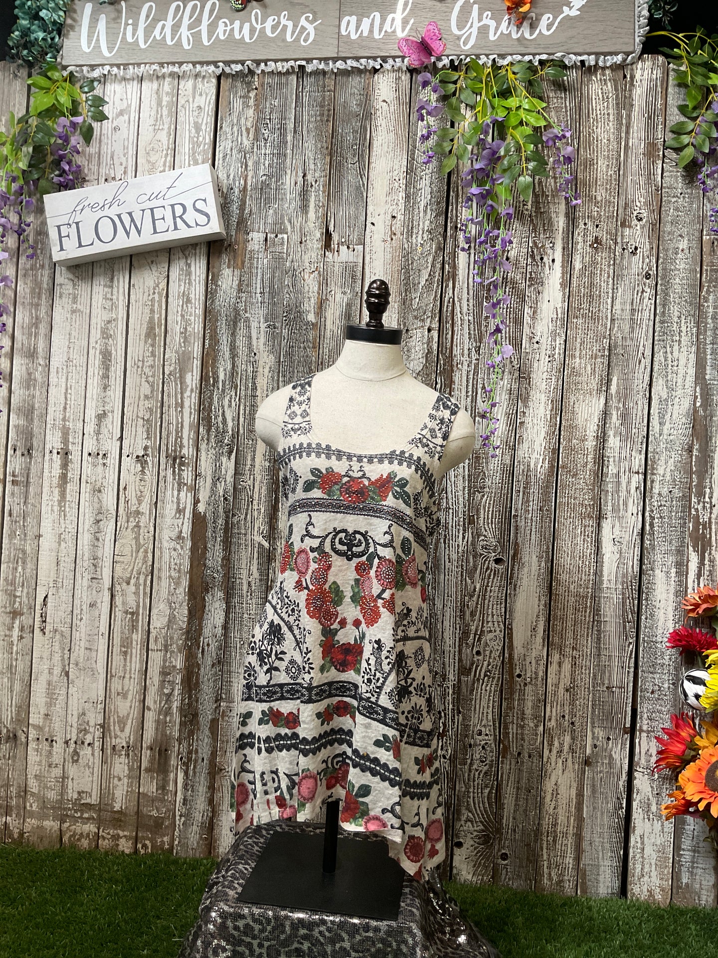 Be Vocal Flowers & Tribals Tank