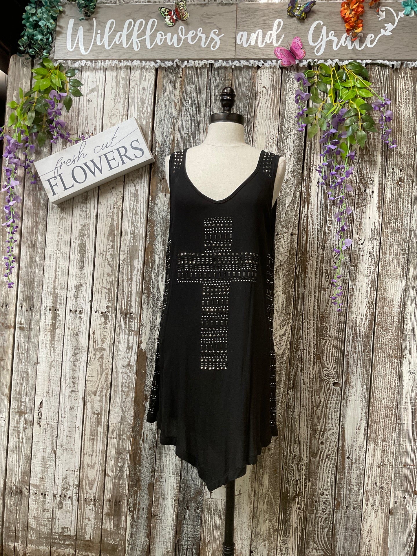 Be Vocal Cross & Sequence Tank Top