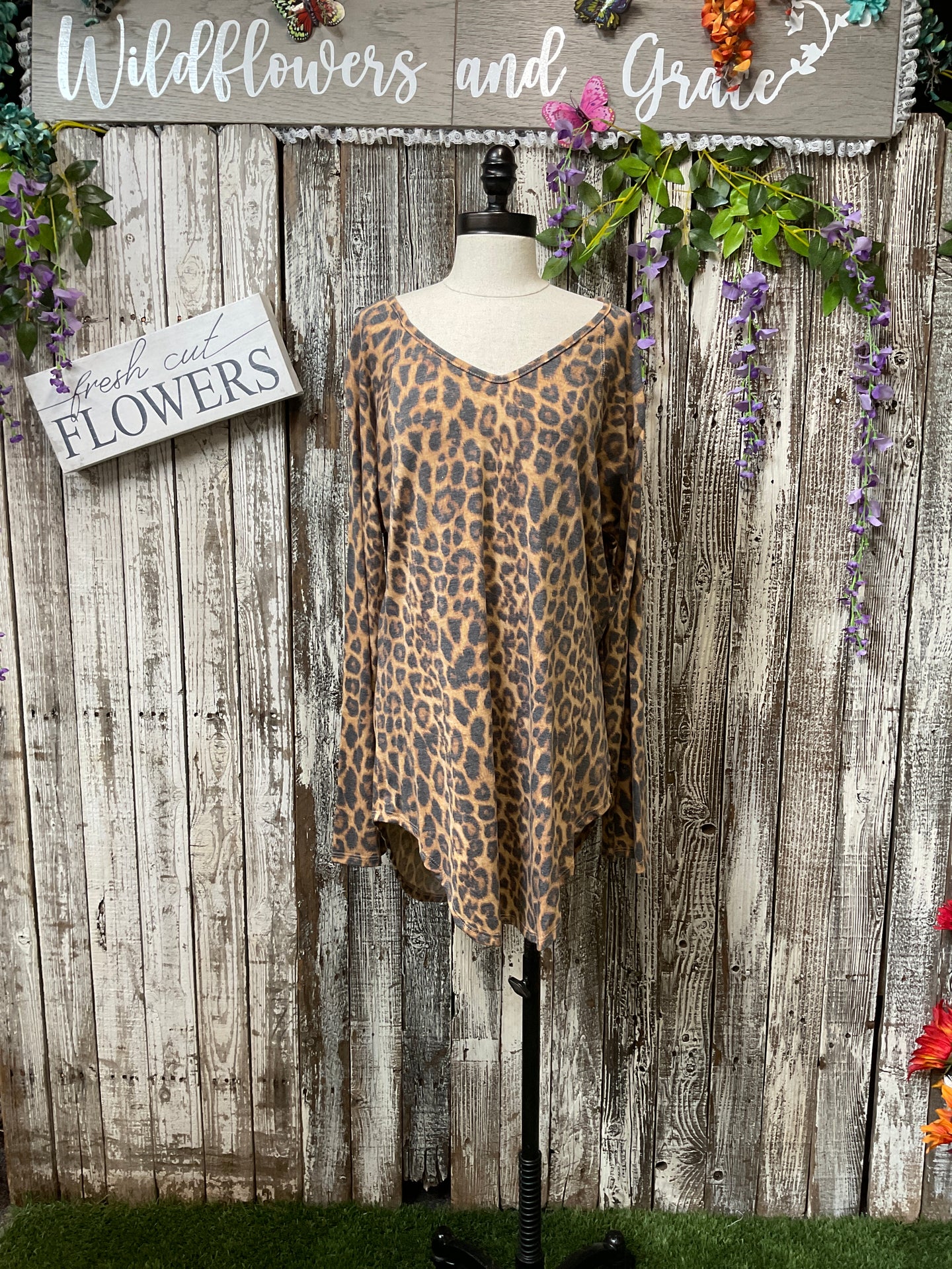L&B Faded Leopard Top