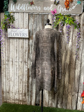 Load image into Gallery viewer, Lucky Alligator Short Kimono
