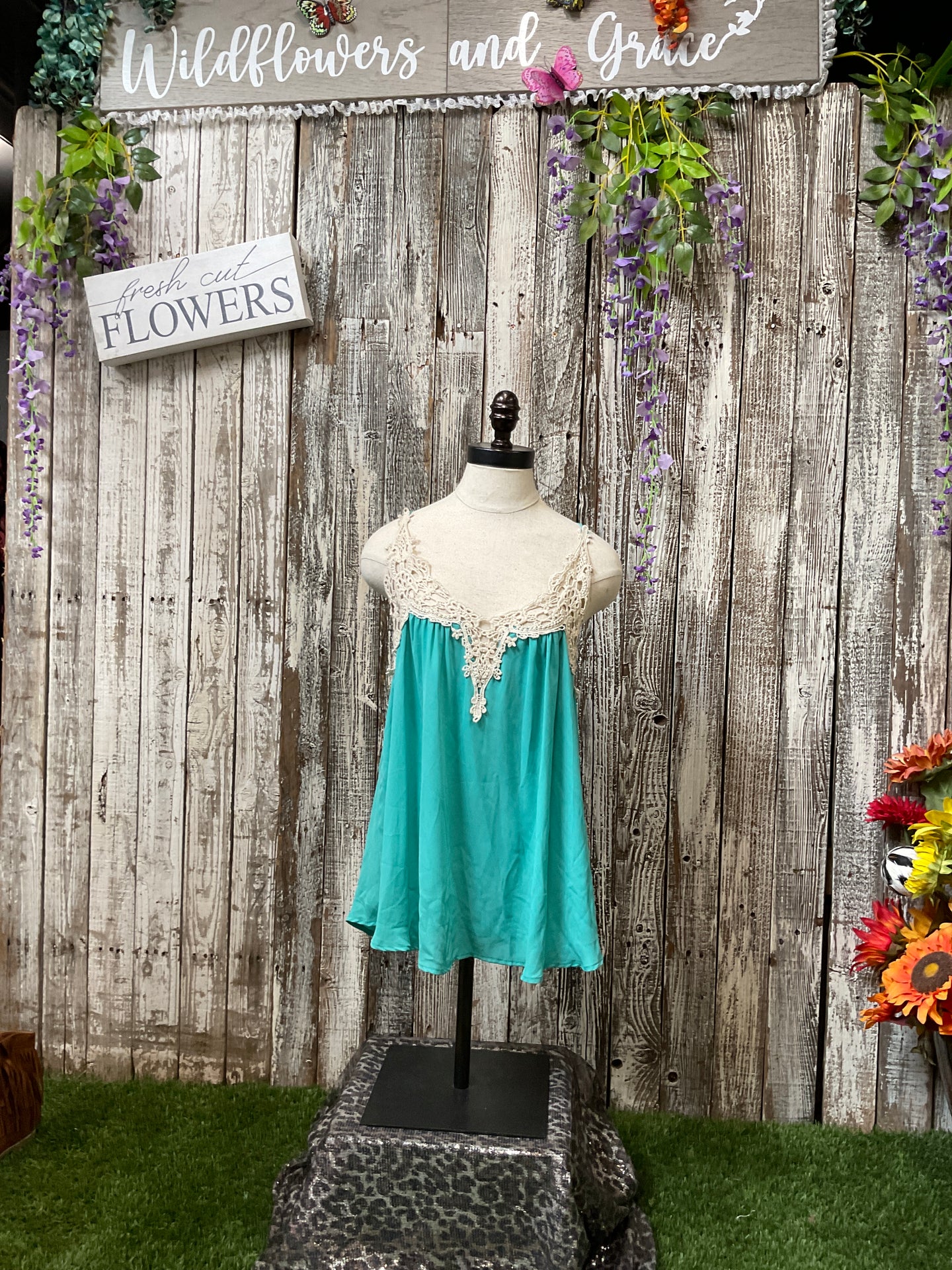 Crochet Trimmed Tank Top