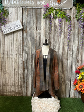 Load image into Gallery viewer, Long Sleeved long Sheer Kimono
