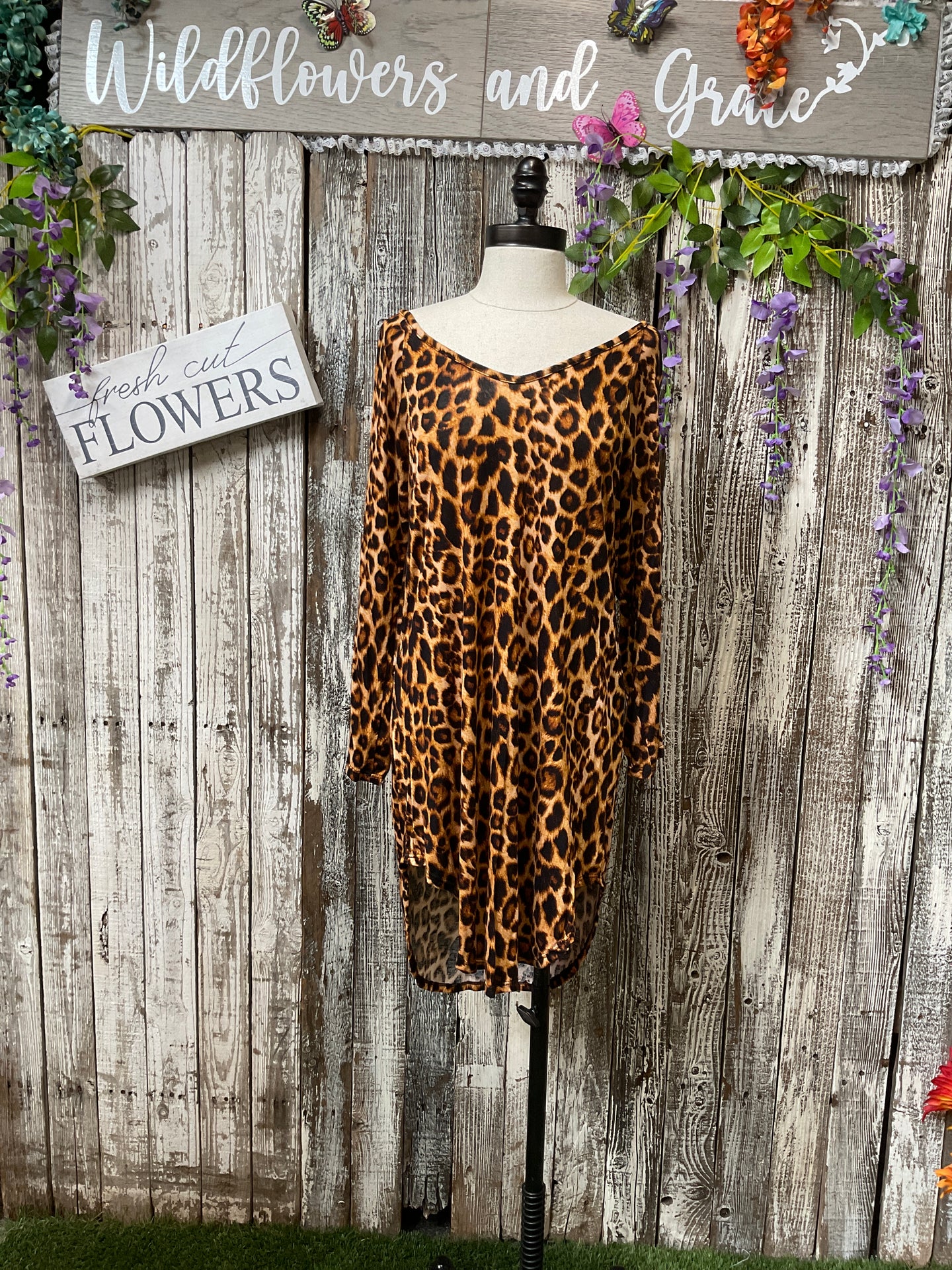 L&B Livin Leopard Top