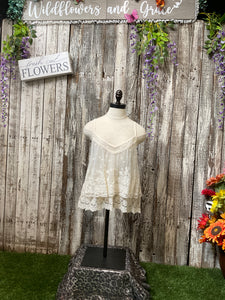 Crème Lace Tiered Tunic Tank Top
