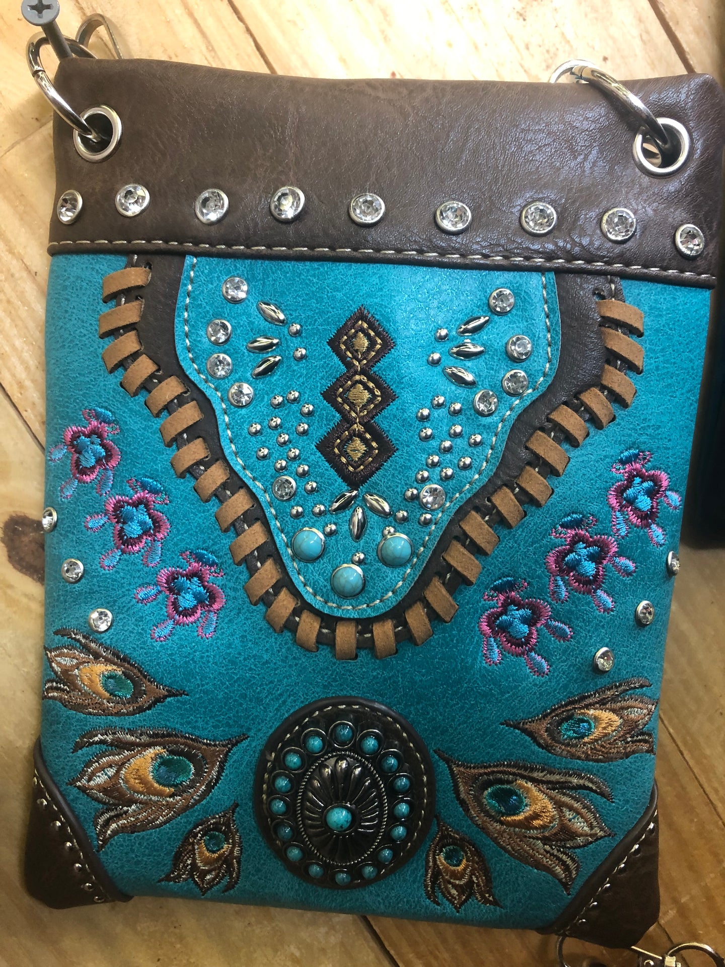 CHIC151- VARIOUS COLORS