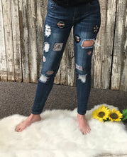 Load image into Gallery viewer, Living Edgy
