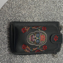 Load image into Gallery viewer, The Chic Wallet** VARIOUS STYLES
